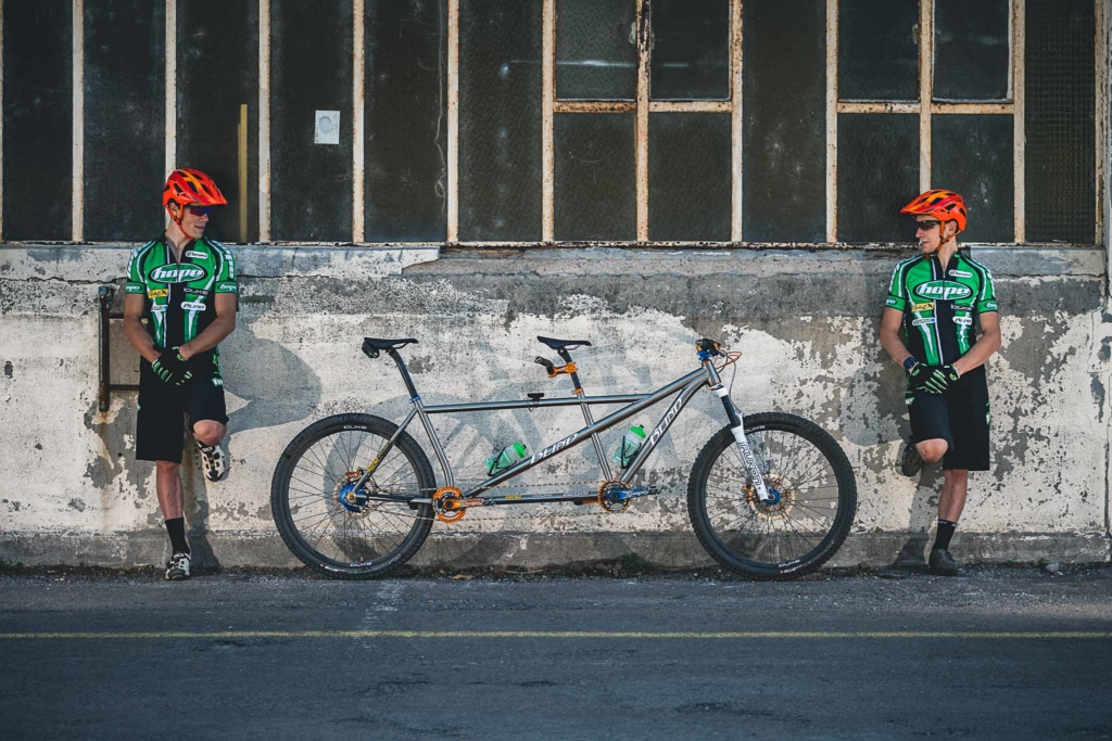 Bike Check | Blind titane : autopsie d'un tandem gagnant