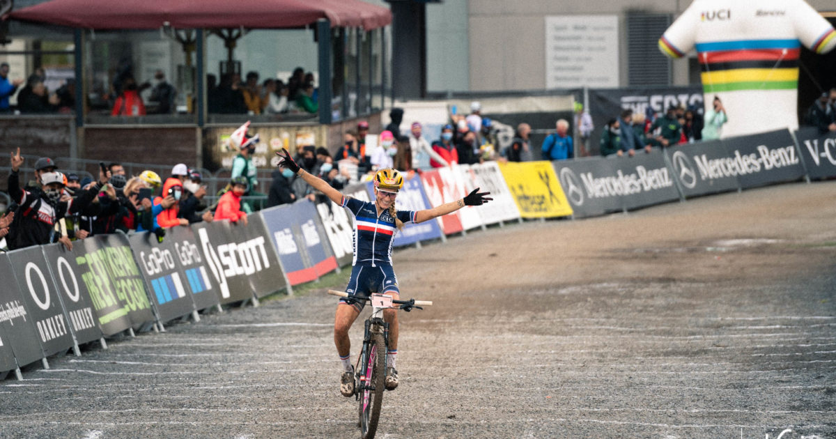 Pauline Ferrand-Prévot een klasse te sterk op WK MTB XCO ...