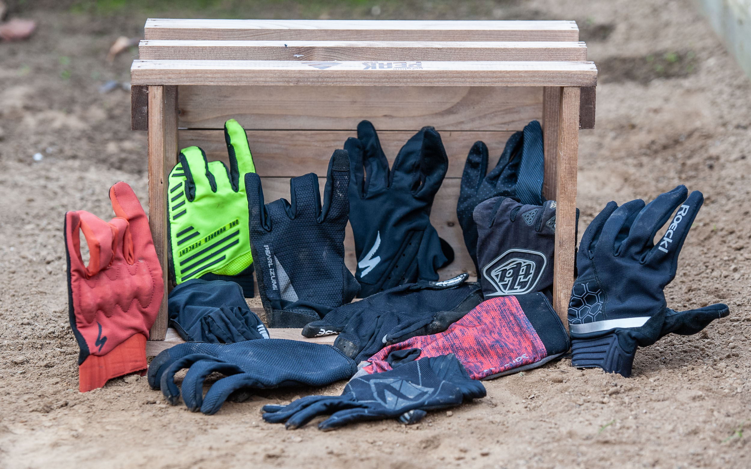 heldin leerling Achterhouden Dossier | Een dozijn XC/trail-handschoenen met lange vingers getest - Vojo  Magazine