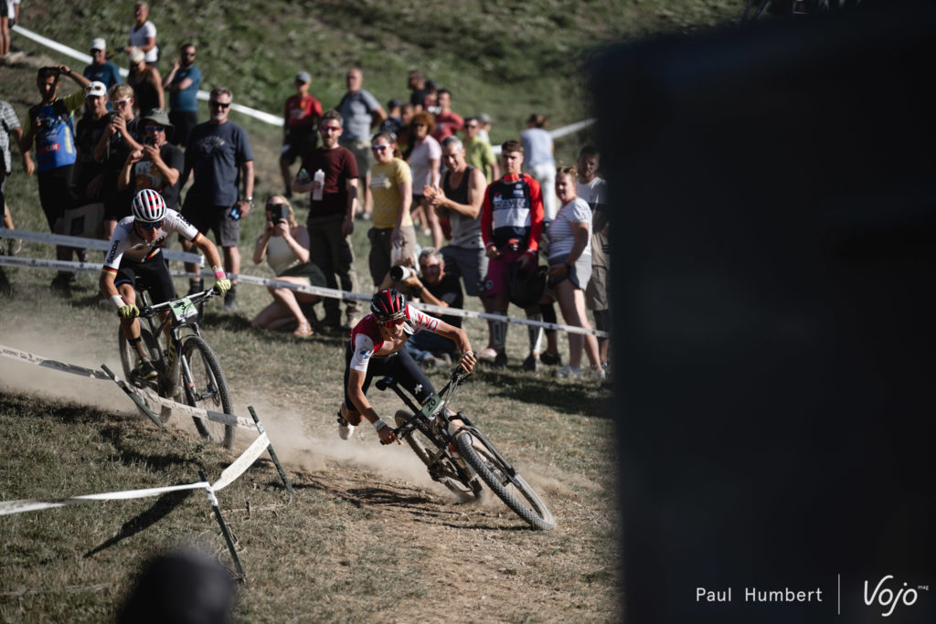 Worlds 2022⎜XCO Juniors : La Suisse chez les Dames, l'Allemagne chez les hommes