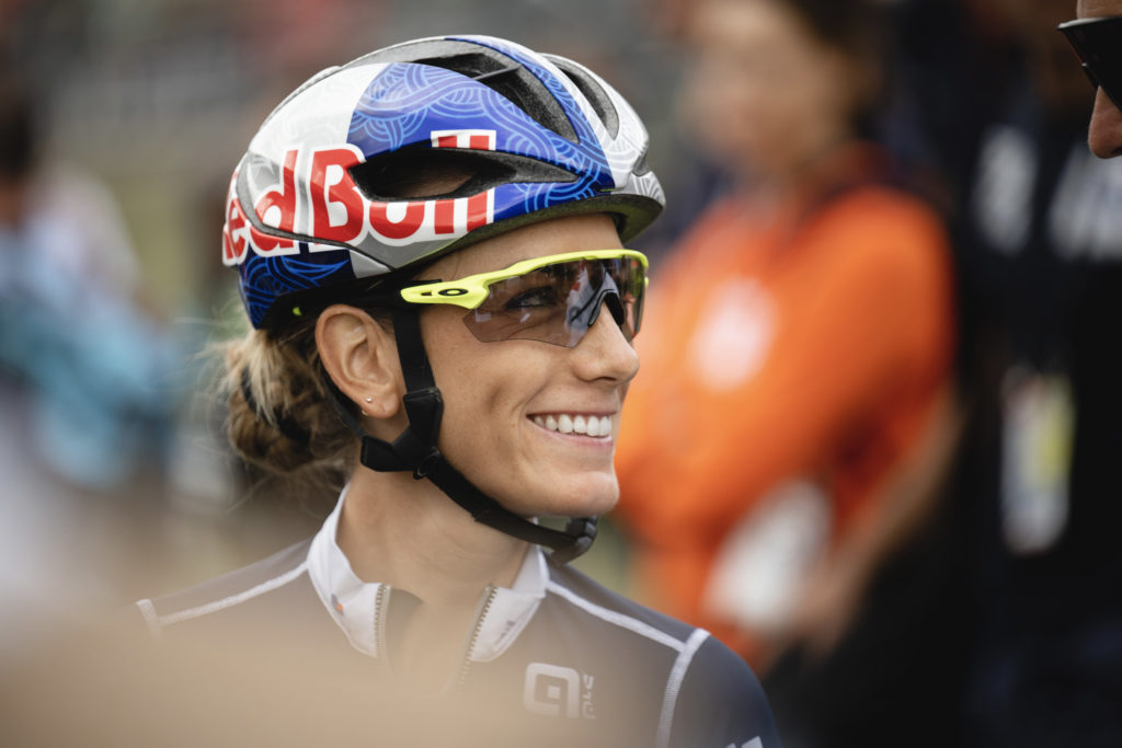 Worlds 2022 | Short-track : Pauline Ferrand-Prevot championne du monde !