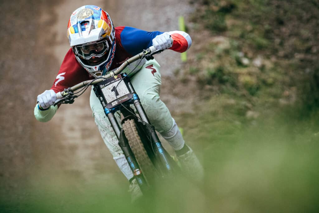 World Cup DH 2024 #1 | Fort William : Höll sur le fil, Bruni au-dessus de la mêlée