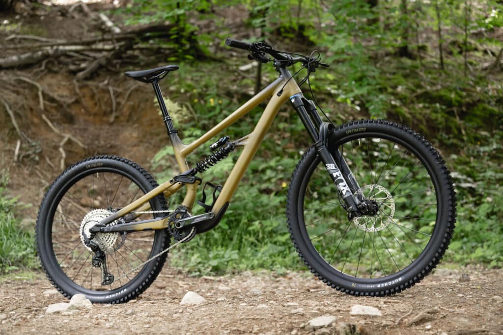 Nouveauté | Specialized revoit le Status