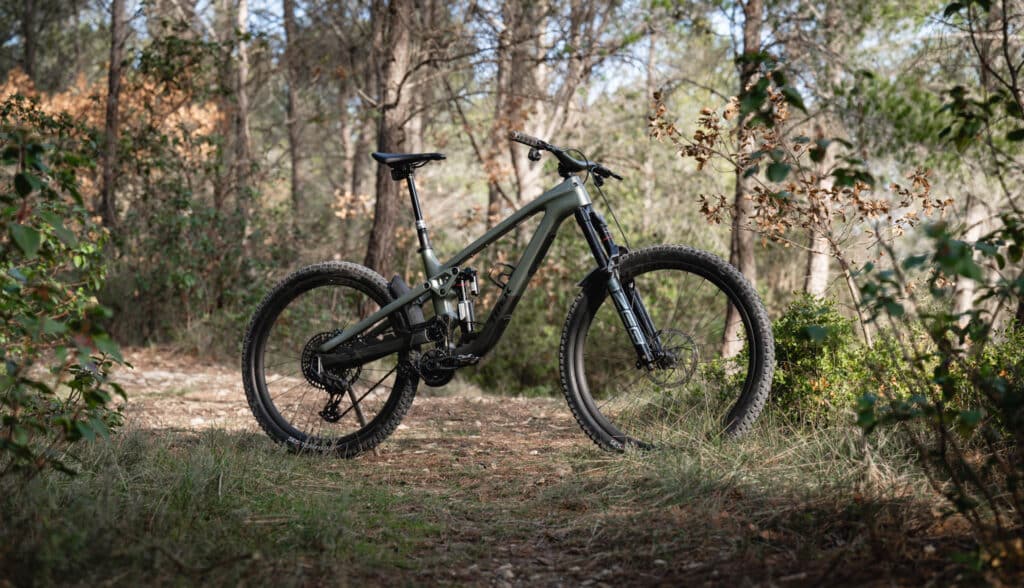 Test | Trek Slash 9.9 : pas de chrono sans montrer les crocs