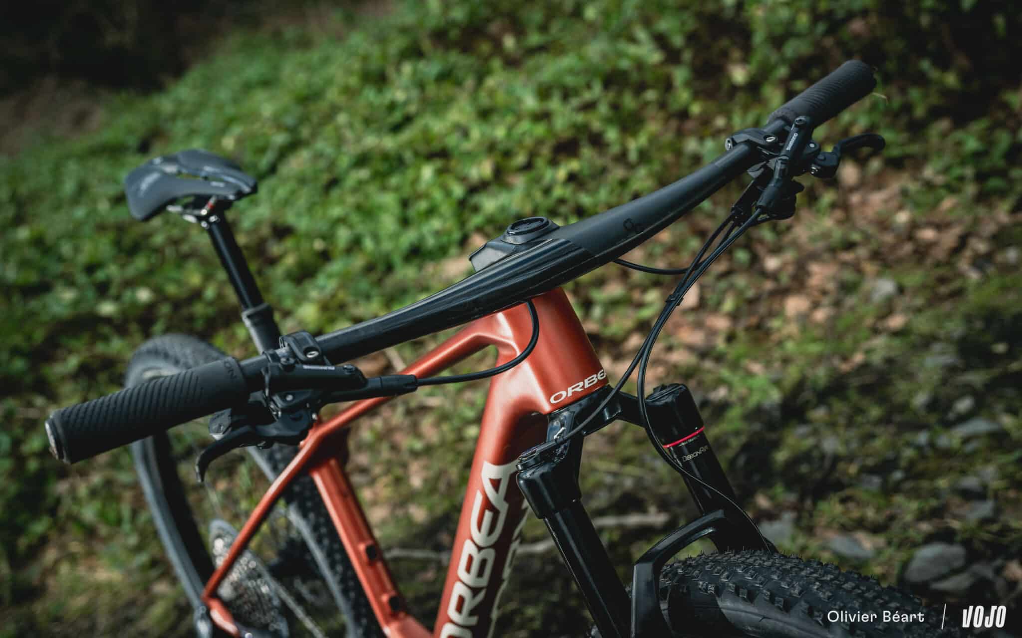 https://www.vojomag.nl/app/uploads/2025/01/Orbea Alma 2025 X Fader test essai avis - Copyright Olivier Beart Vojo Magazine 29 2048x1280.jpg