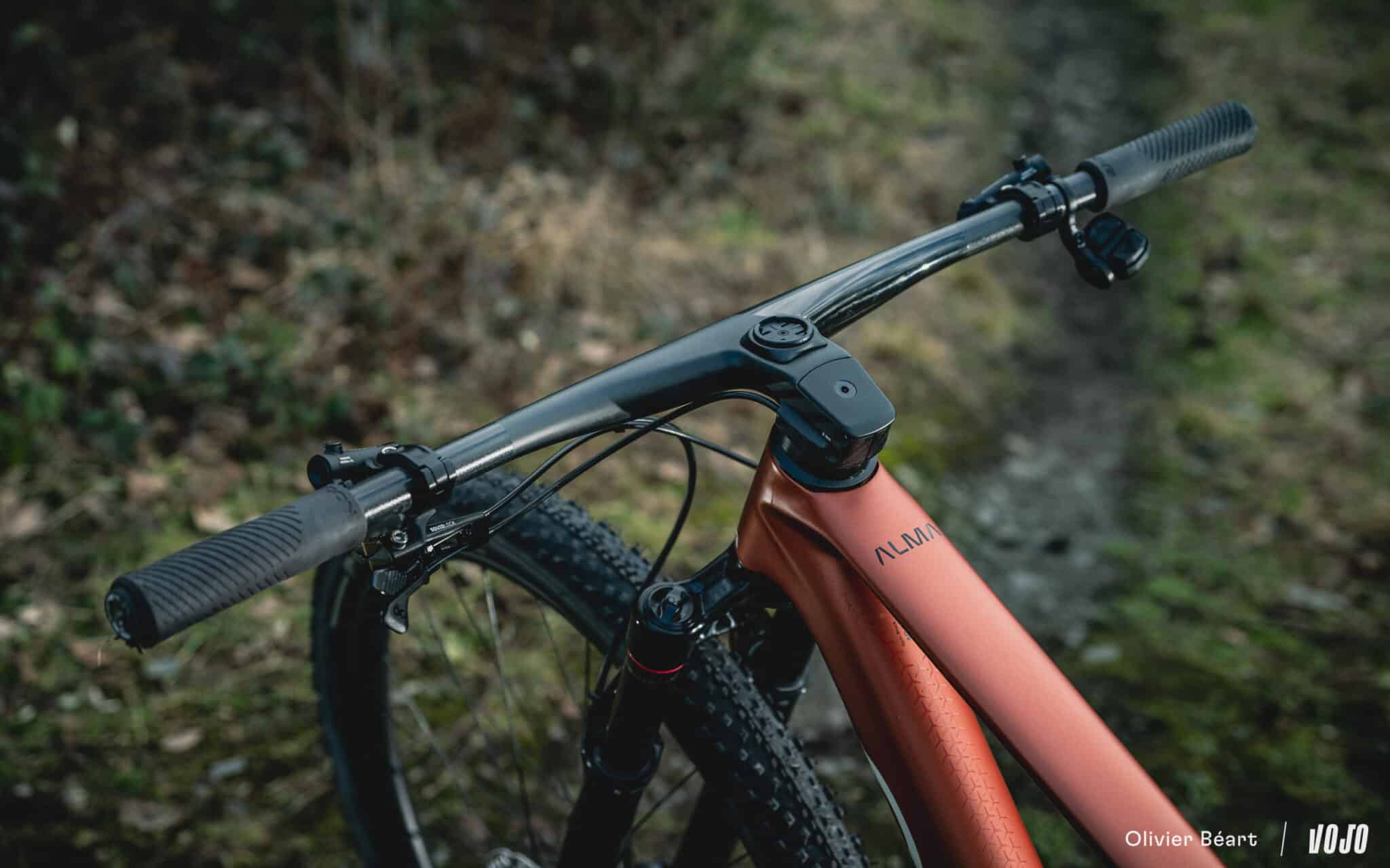 https://www.vojomag.nl/app/uploads/2025/01/Orbea Alma 2025 X Fader test essai avis - Copyright Olivier Beart Vojo Magazine 29 2048x1280.jpg